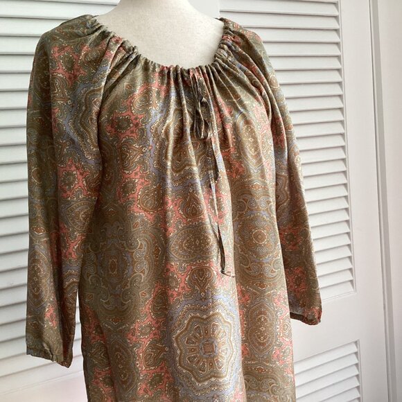 J.Crew 100% Silk Tunic Top Blouse Paisley Print Size M Tie Neckline - Picture 3 of 13